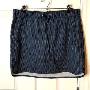 Athleta Midtown Skort - Size Large